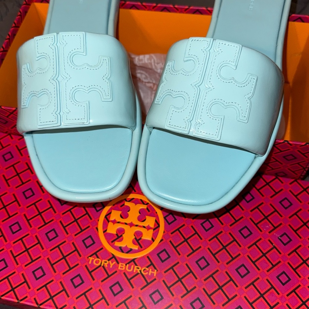 TORY BURCH, Sandal + Tote BUNDLE!🔥🔥🔥🔥🔥✈️ **BRAND NEW**
